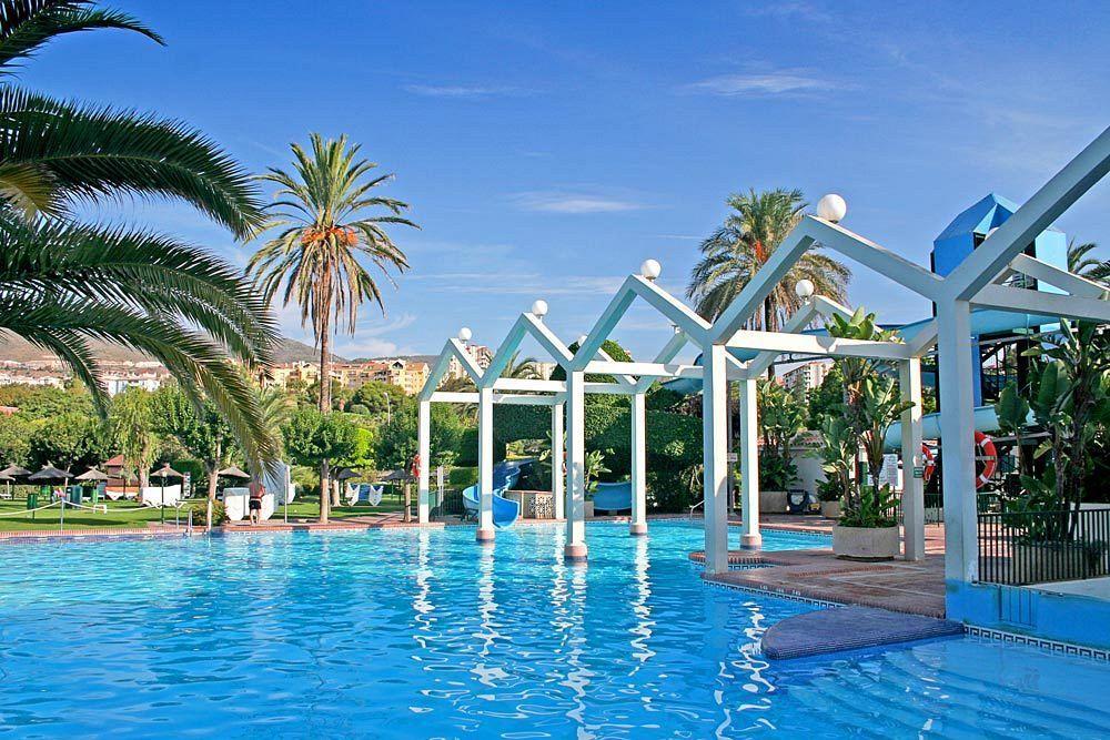 בנאלמדנה "Vive Benal Beach" Estudios Con Vistas Al Parque Acuatico מראה חיצוני תמונה