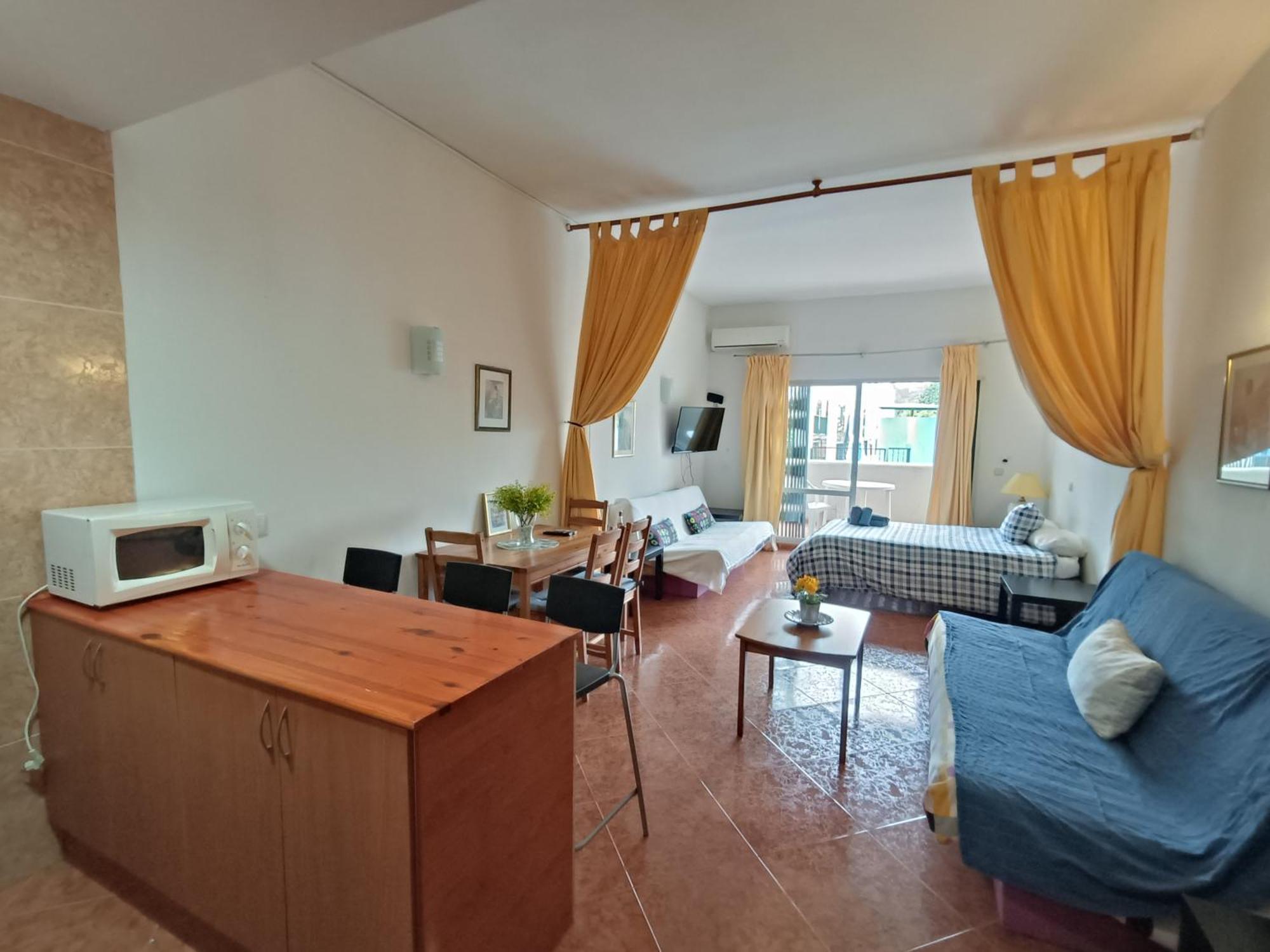 בנאלמדנה "Vive Benal Beach" Estudios Con Vistas Al Parque Acuatico מראה חיצוני תמונה