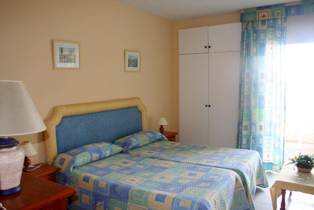 בנאלמדנה "Vive Benal Beach" Estudios Con Vistas Al Parque Acuatico חדר תמונה